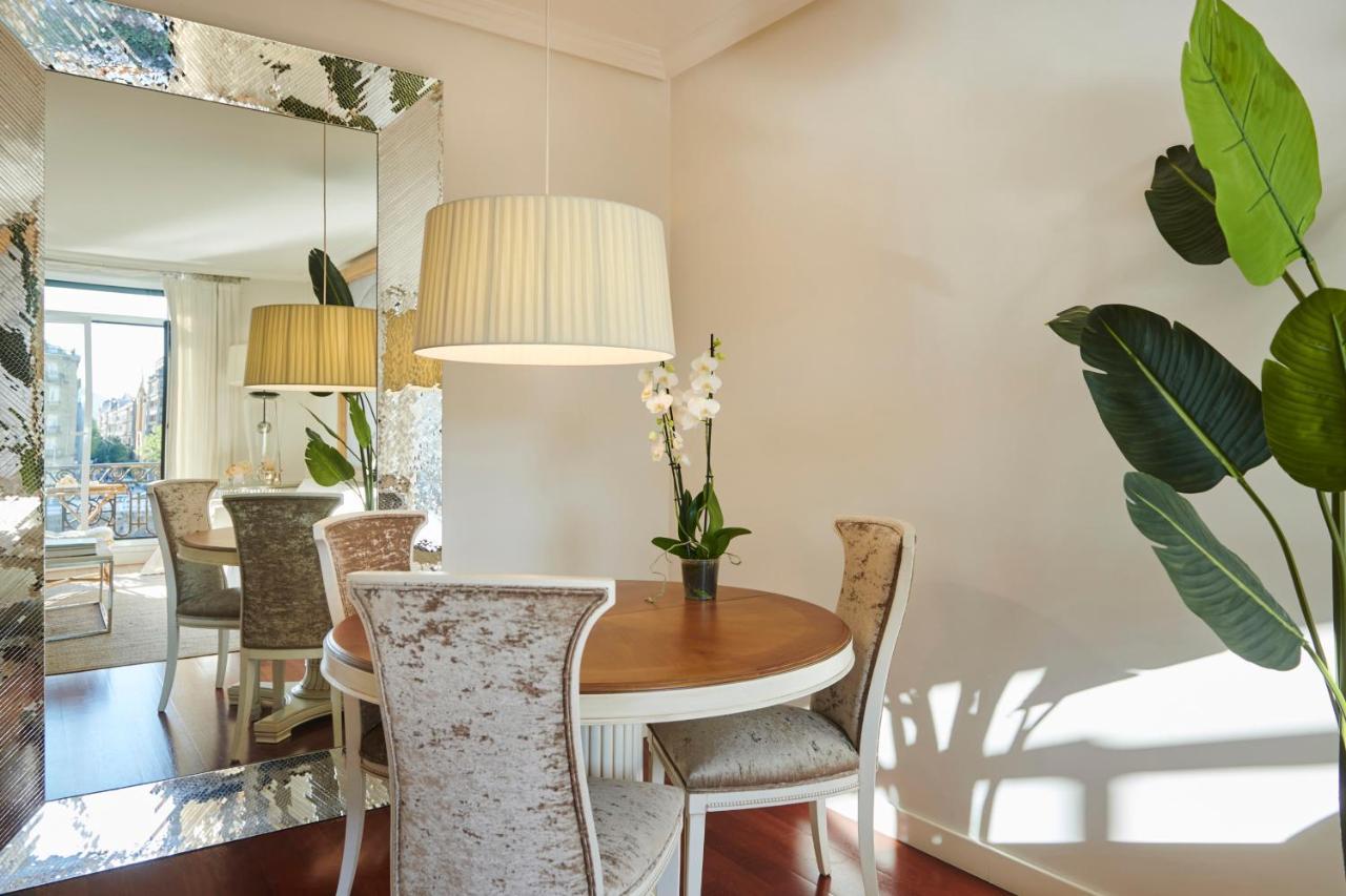 Deluxe Apt-Views To Historic Maria Cristina Hotel San Sebastian Exterior photo