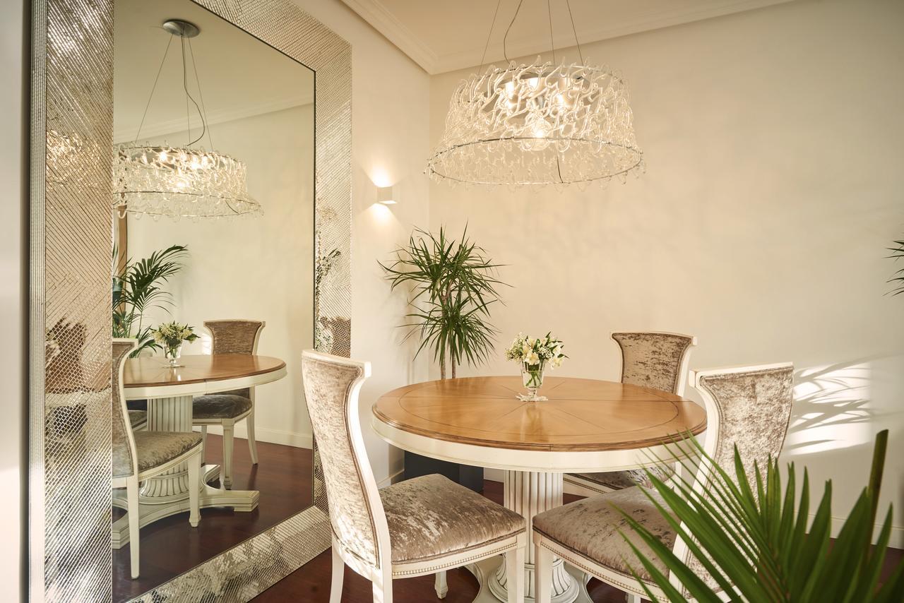 Deluxe Apt-Views To Historic Maria Cristina Hotel San Sebastian Exterior photo