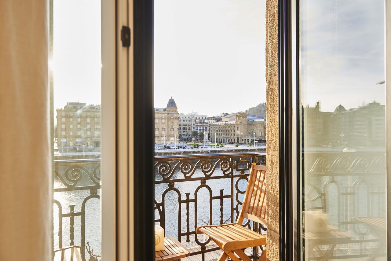 Deluxe Apt-Views To Historic Maria Cristina Hotel San Sebastian Exterior photo
